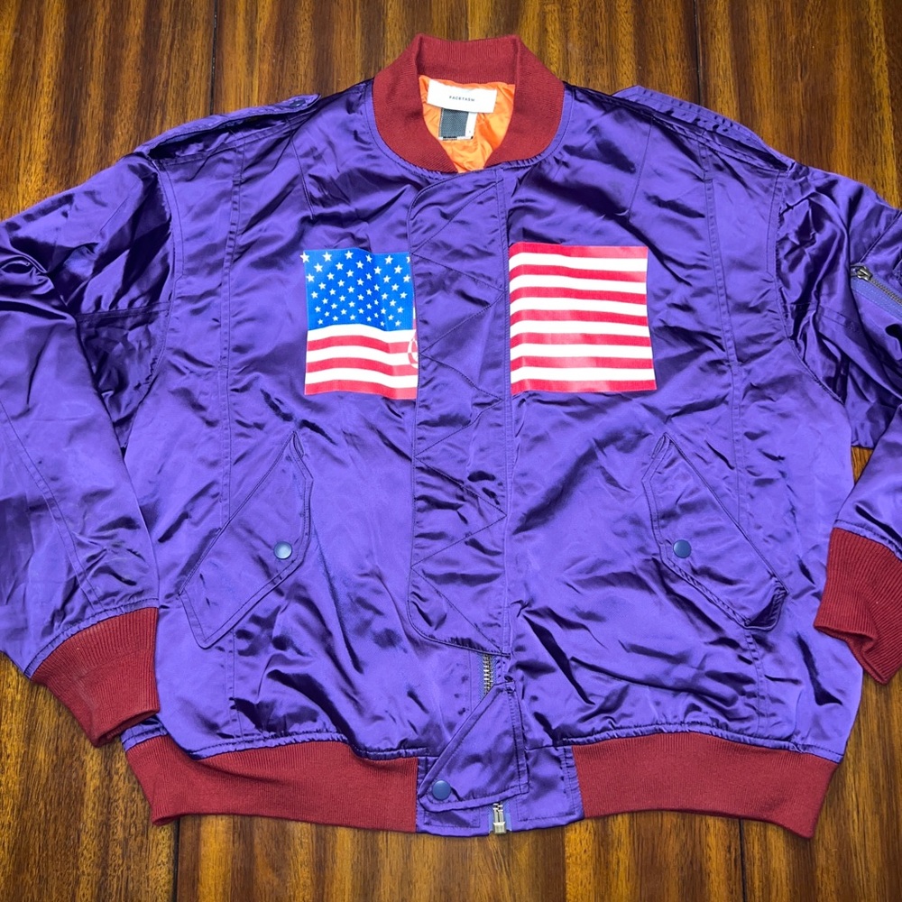 RARE Facetasm US FLAG PRINTED SATIN BOMBER JACKET PURPLE SZ JP-3, UK/US 38, US M